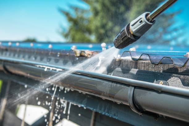 Why Choose Our Certified Pressure Washing Experts for Your Project Needs in Lorain, OH?